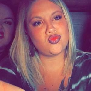 Meet your Posher, Dana